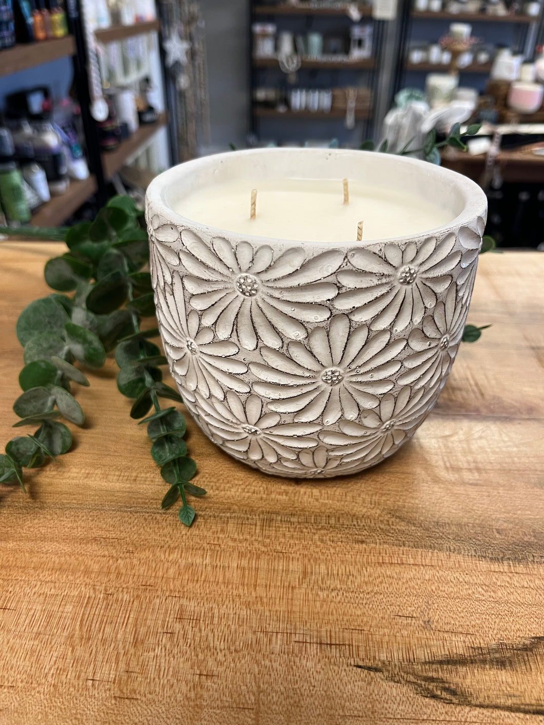 Daisy Candle In Plant Pot