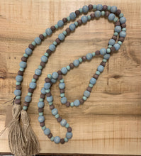 Load image into Gallery viewer, 72L Paulownia Wood Bead Garland